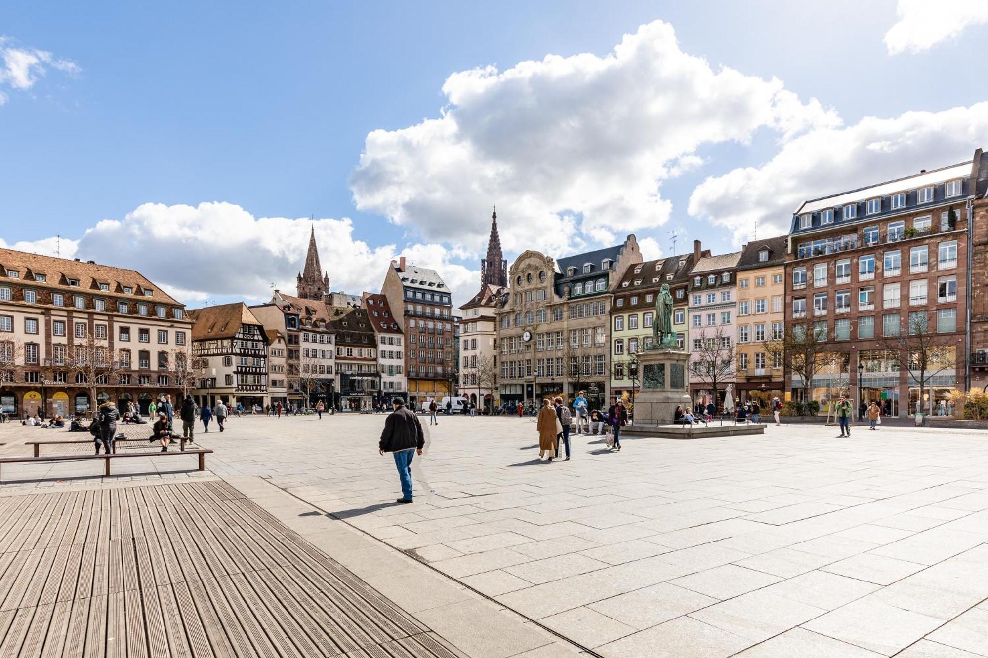Logement Au Centre De Strasbourg Exteriör bild